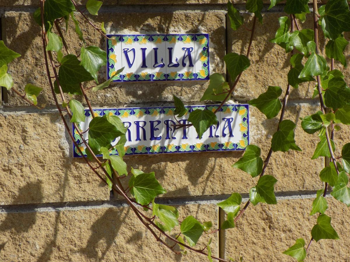 Villa Sorrentina Алгеро Екстериор снимка