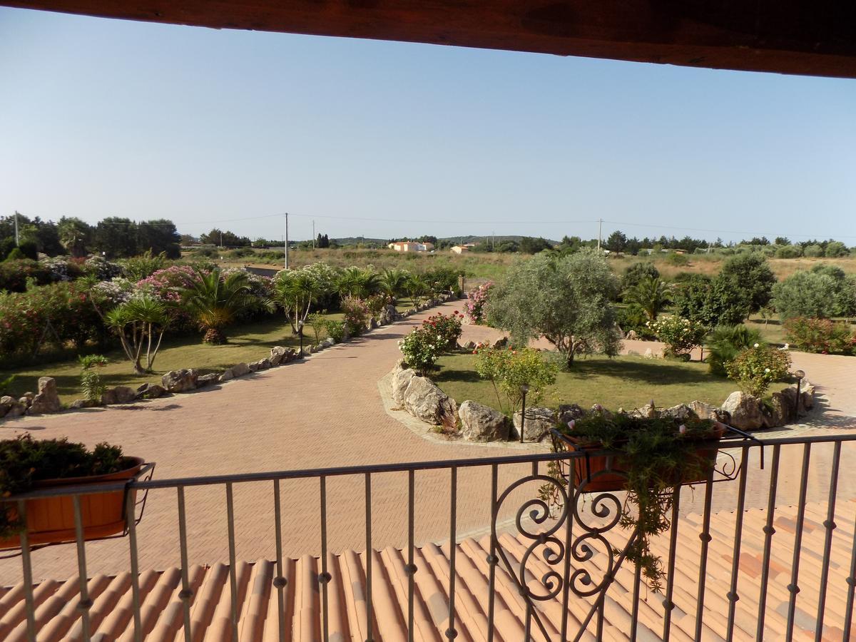 Villa Sorrentina Алгеро Екстериор снимка