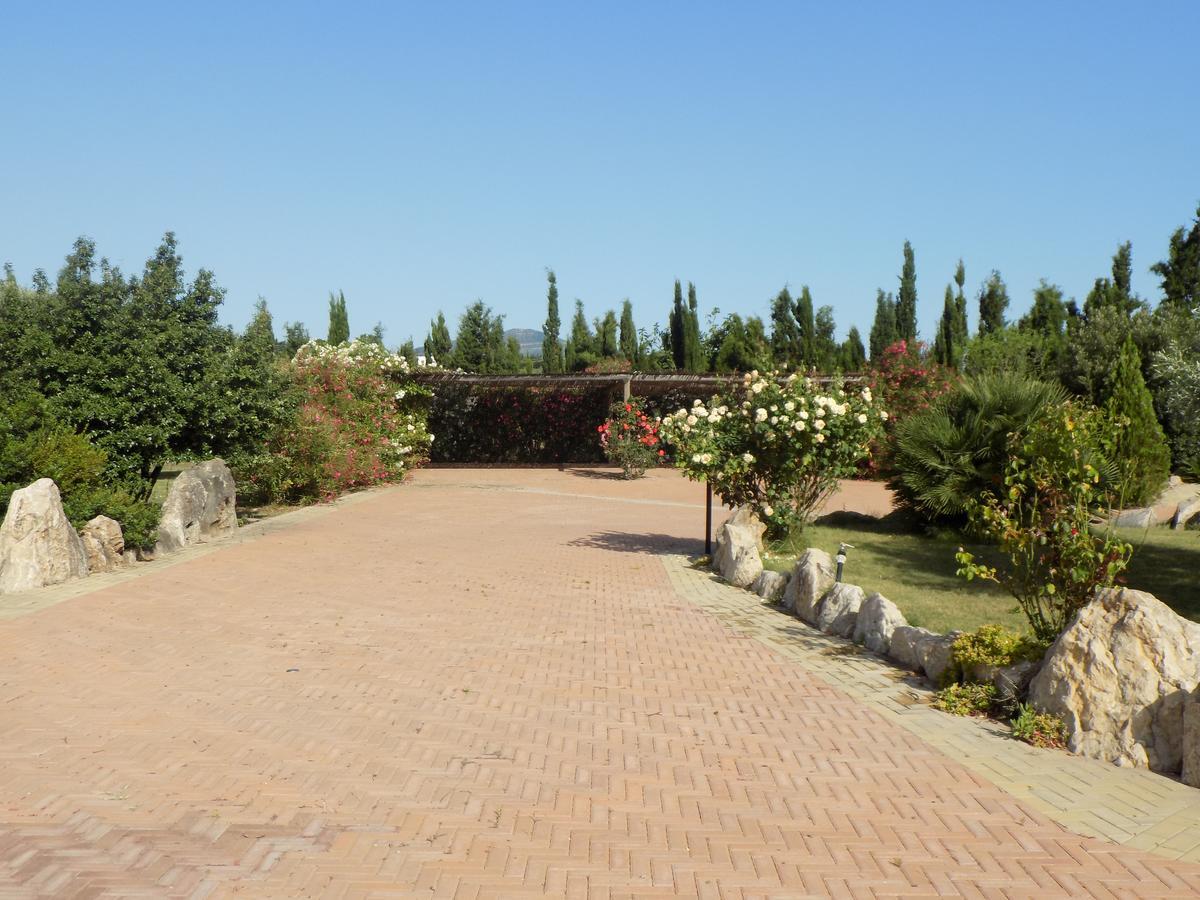 Villa Sorrentina Алгеро Екстериор снимка